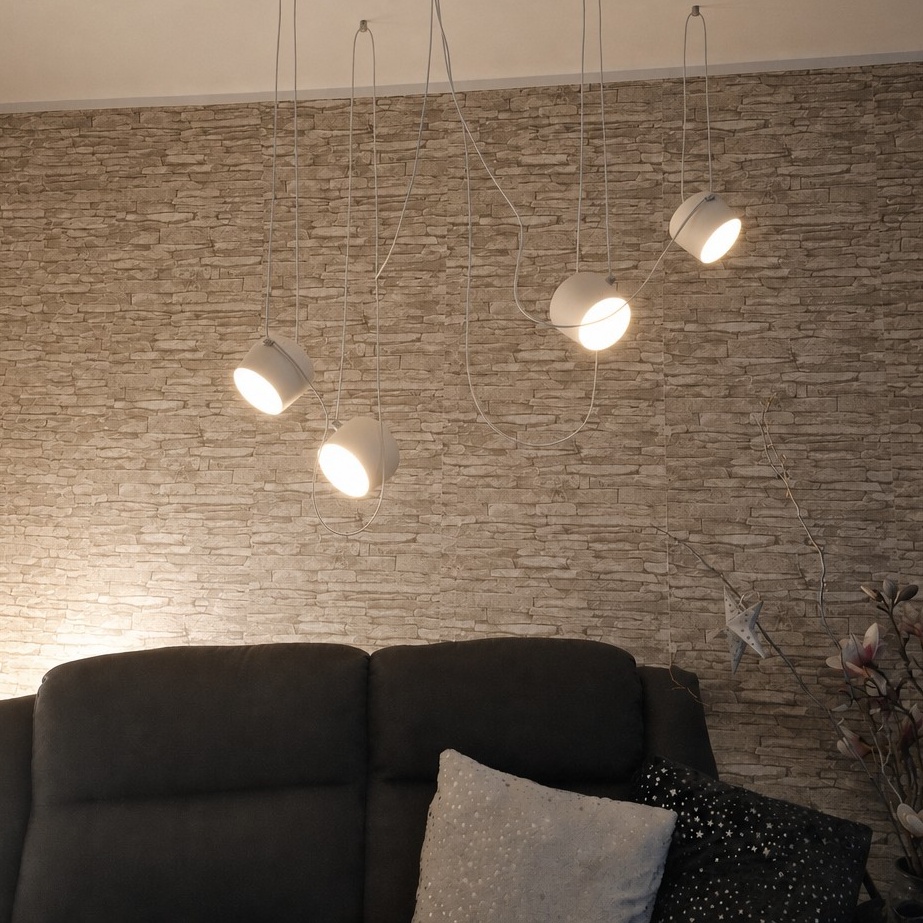 Axiomorna pendant lamp in a living room review scene