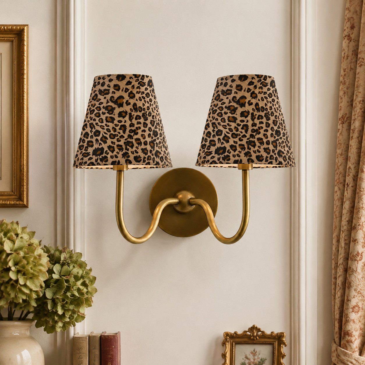 Luvora wall sconce finish option