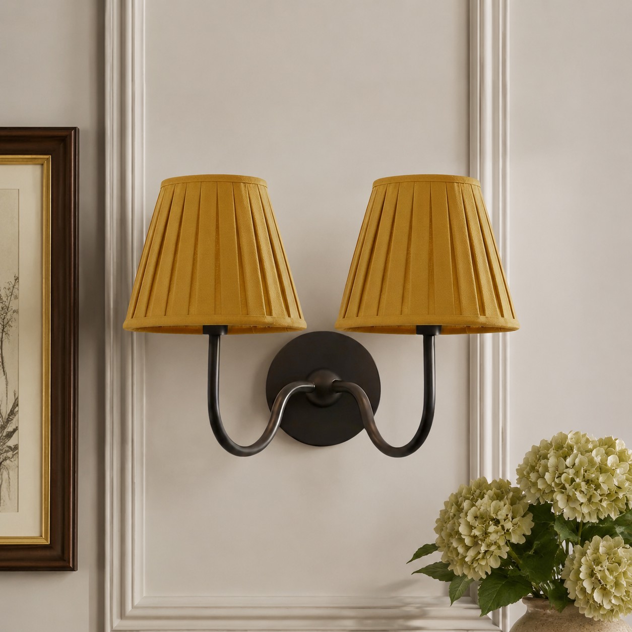 Luvora wall sconce finish option