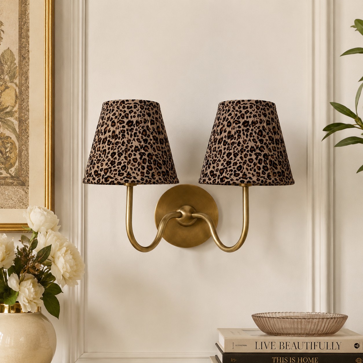 Luvora wall sconce finish option