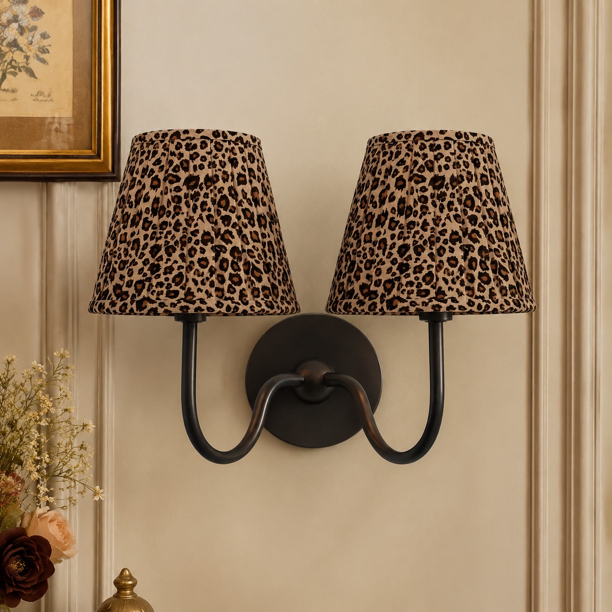 Luvora wall sconce finish option