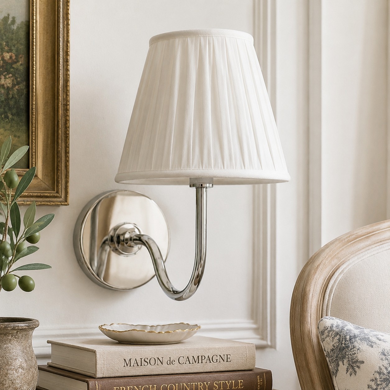 Luvora wall sconce finish option