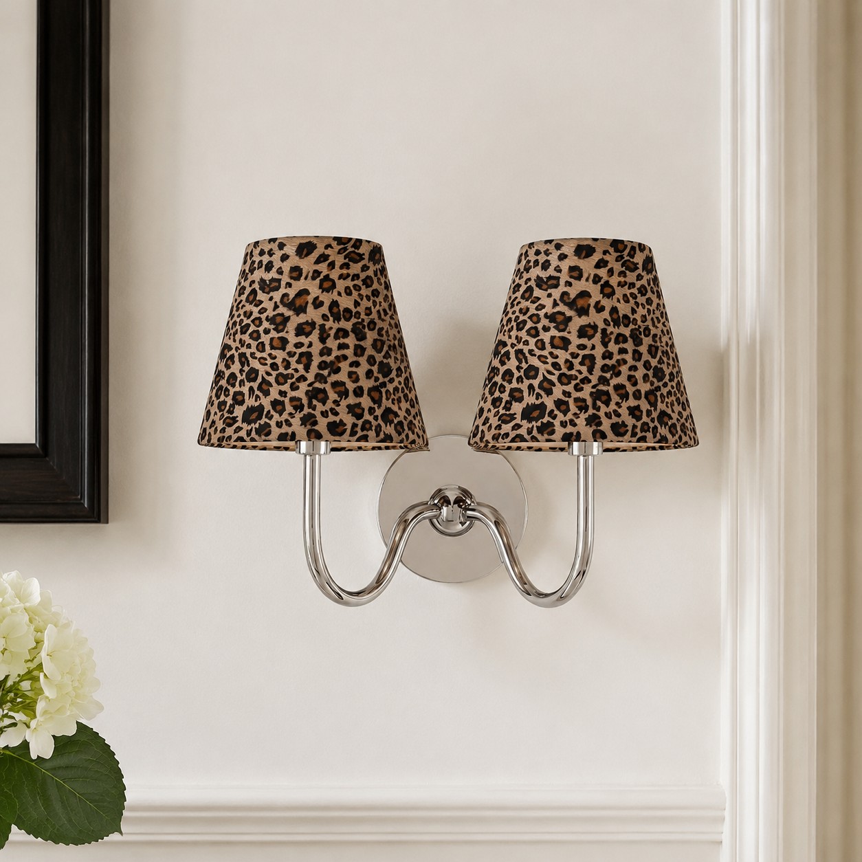 Luvora wall sconce finish option
