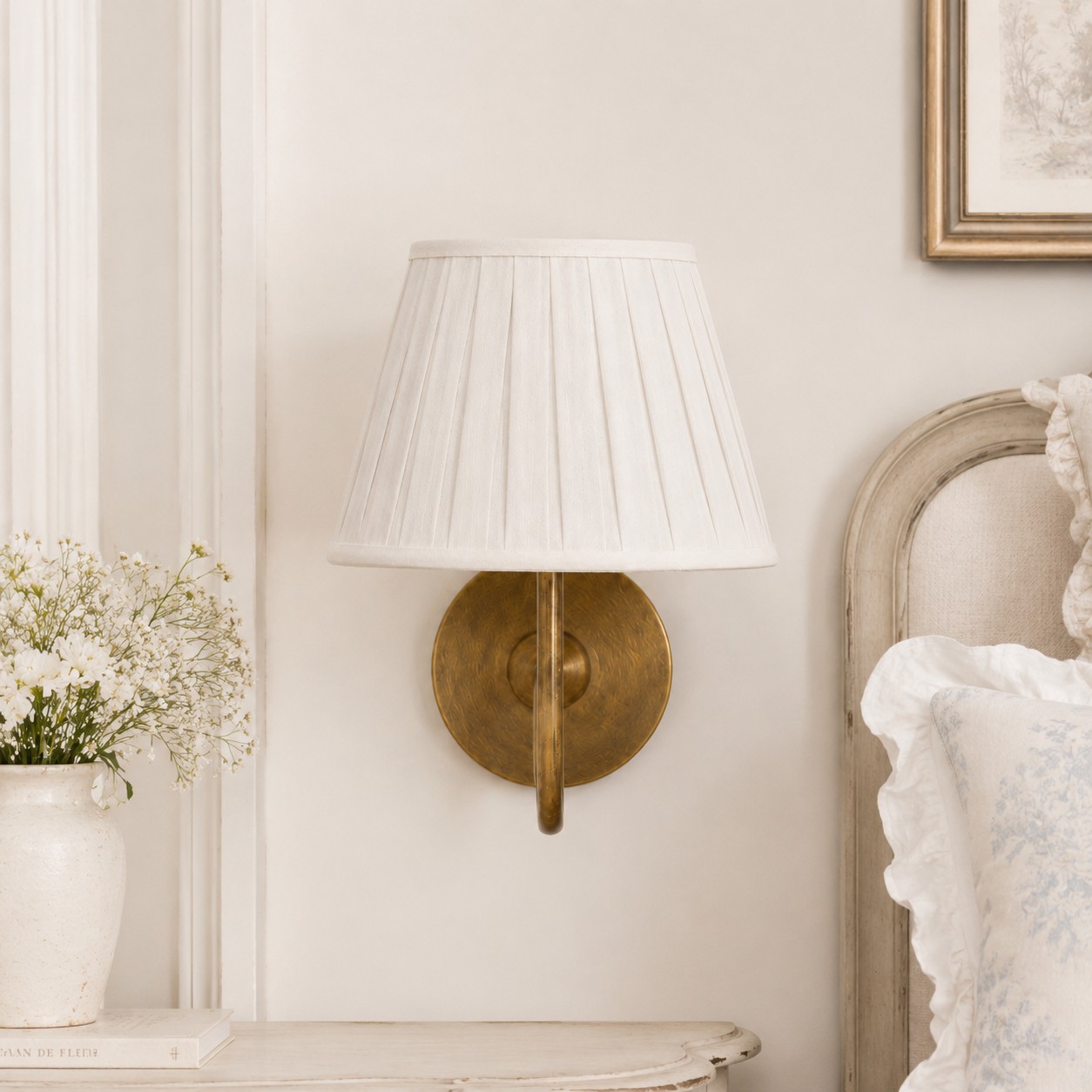 Luvora wall sconce finish option