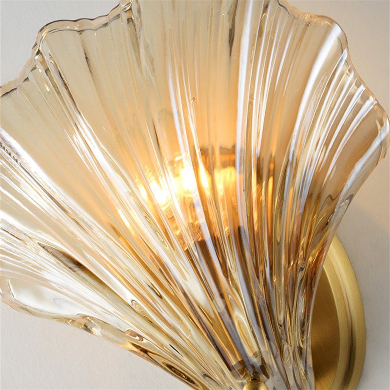 Shell Wall Light