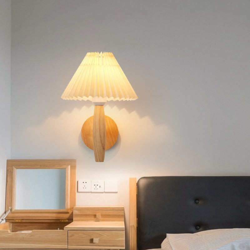 Wooden Wall Lamp