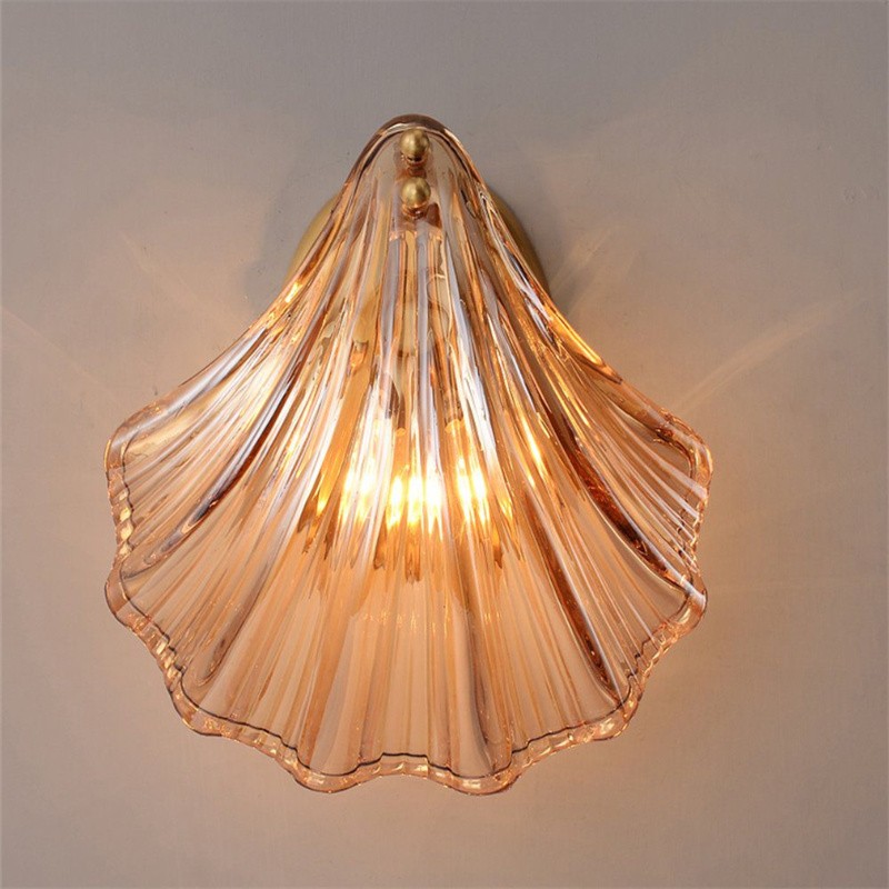 Shell Wall Light