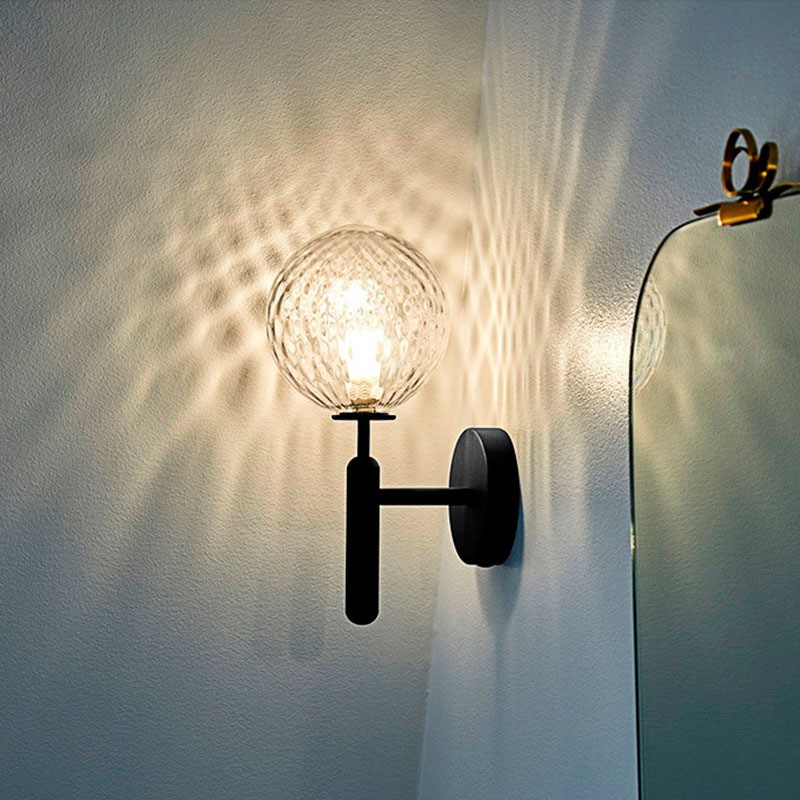 Miira Wall Light