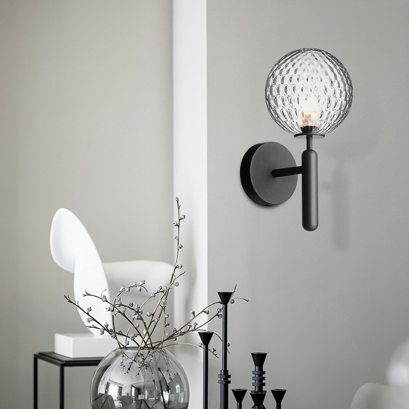 Miira Wall Light