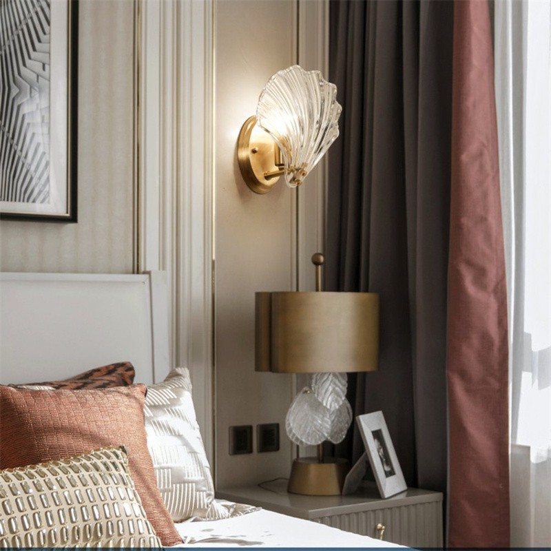 Shell Wall Light