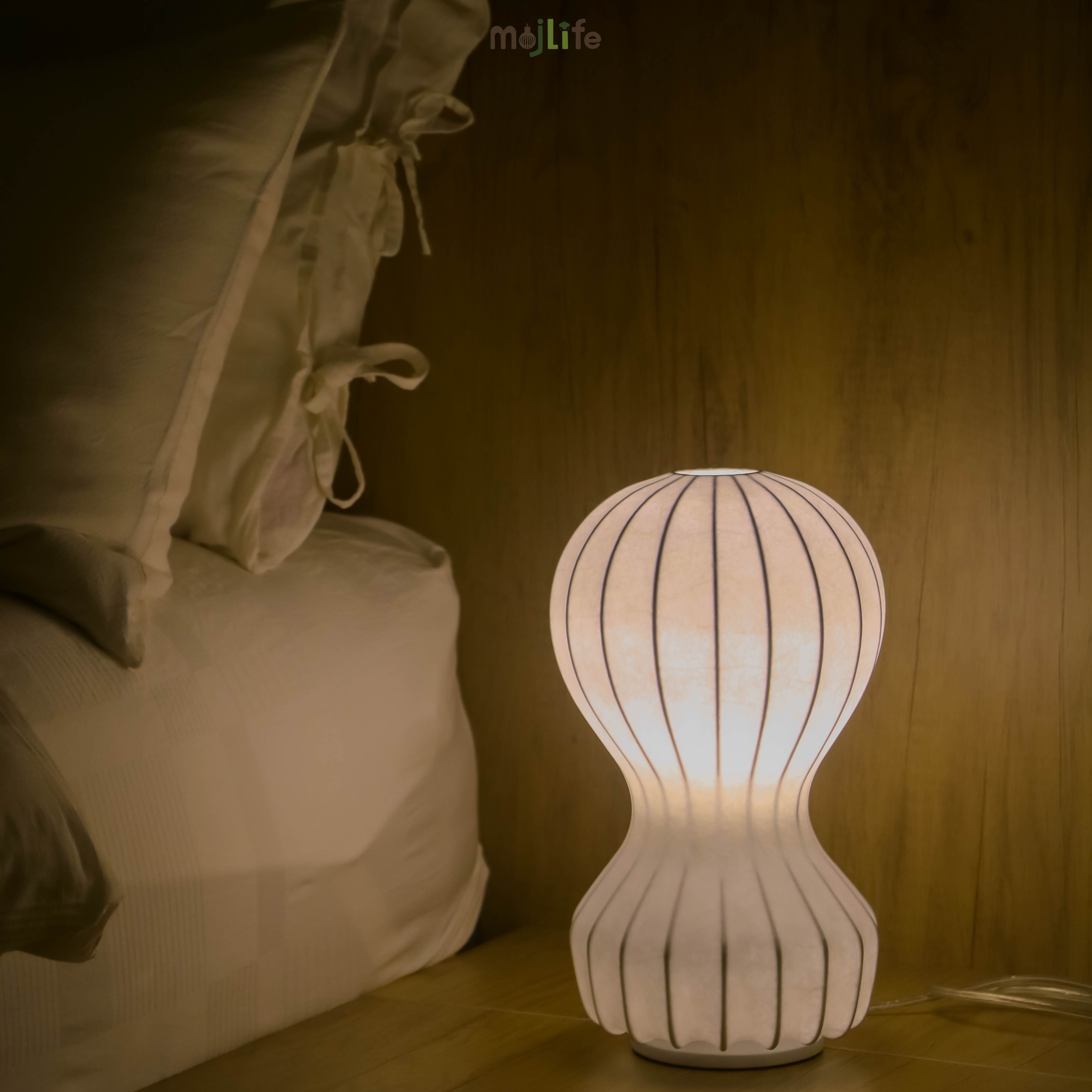 Gatto Table Lamp