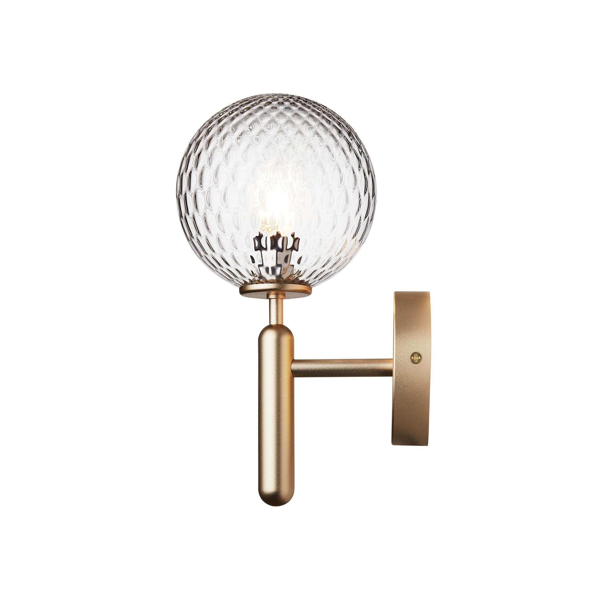 Miira Wall Light
