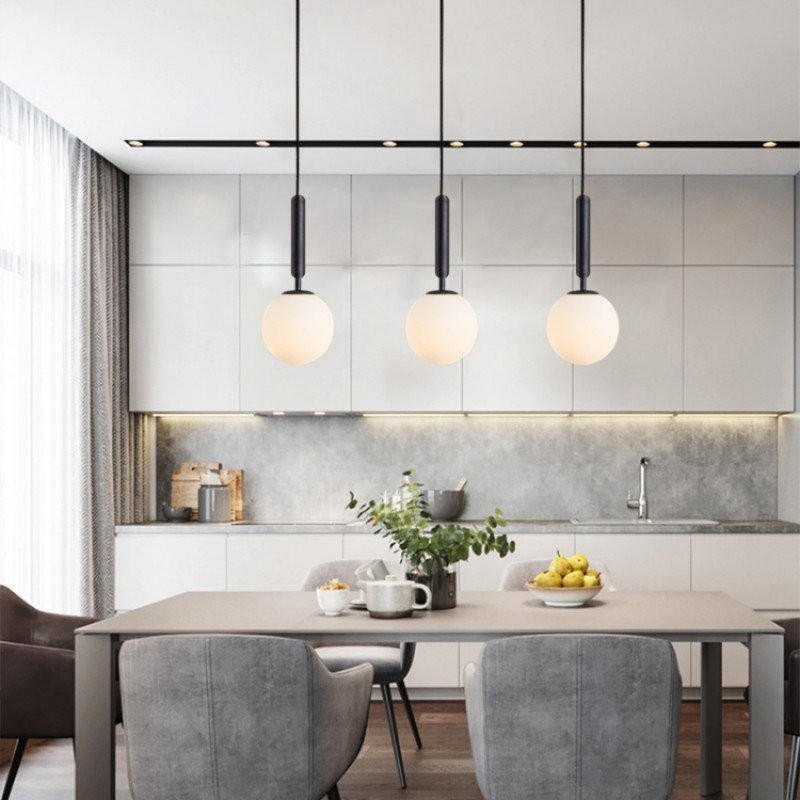 Miira Pendant Light
