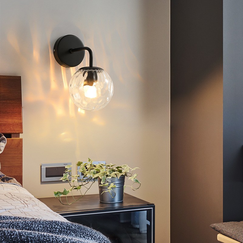 Miira Wall Light