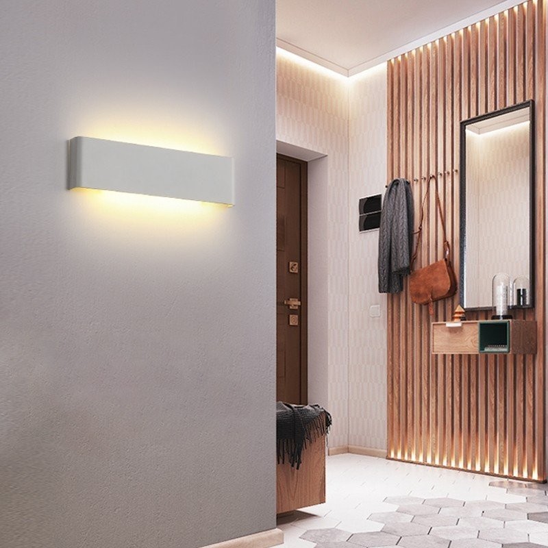 LED Sleek Wall Lamp