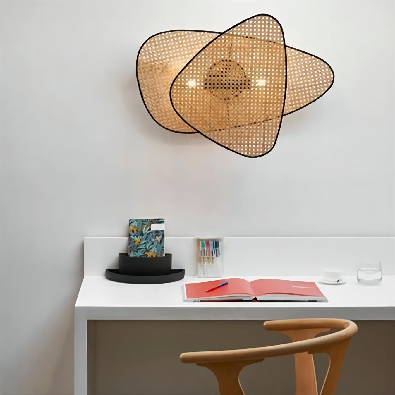 Screen Cannage Wall Lamp