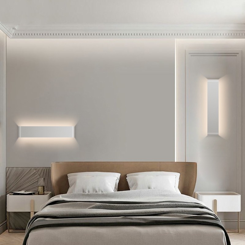 LED Sleek Wall Lamp
