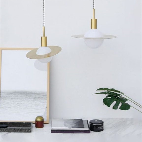 Saturne Pendant Light