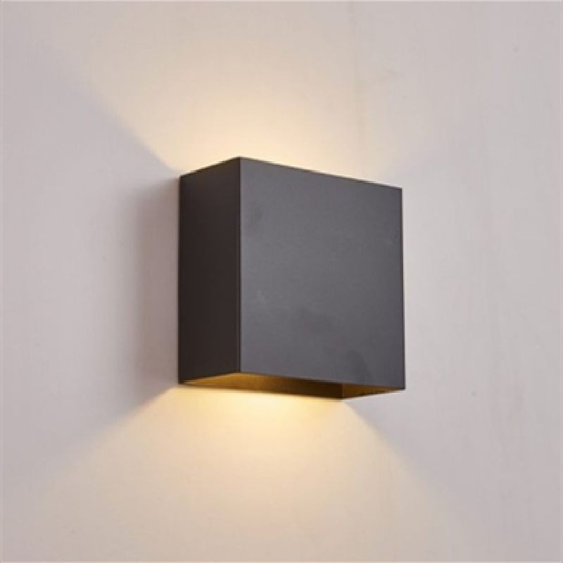 Cube LED Wall Lamp