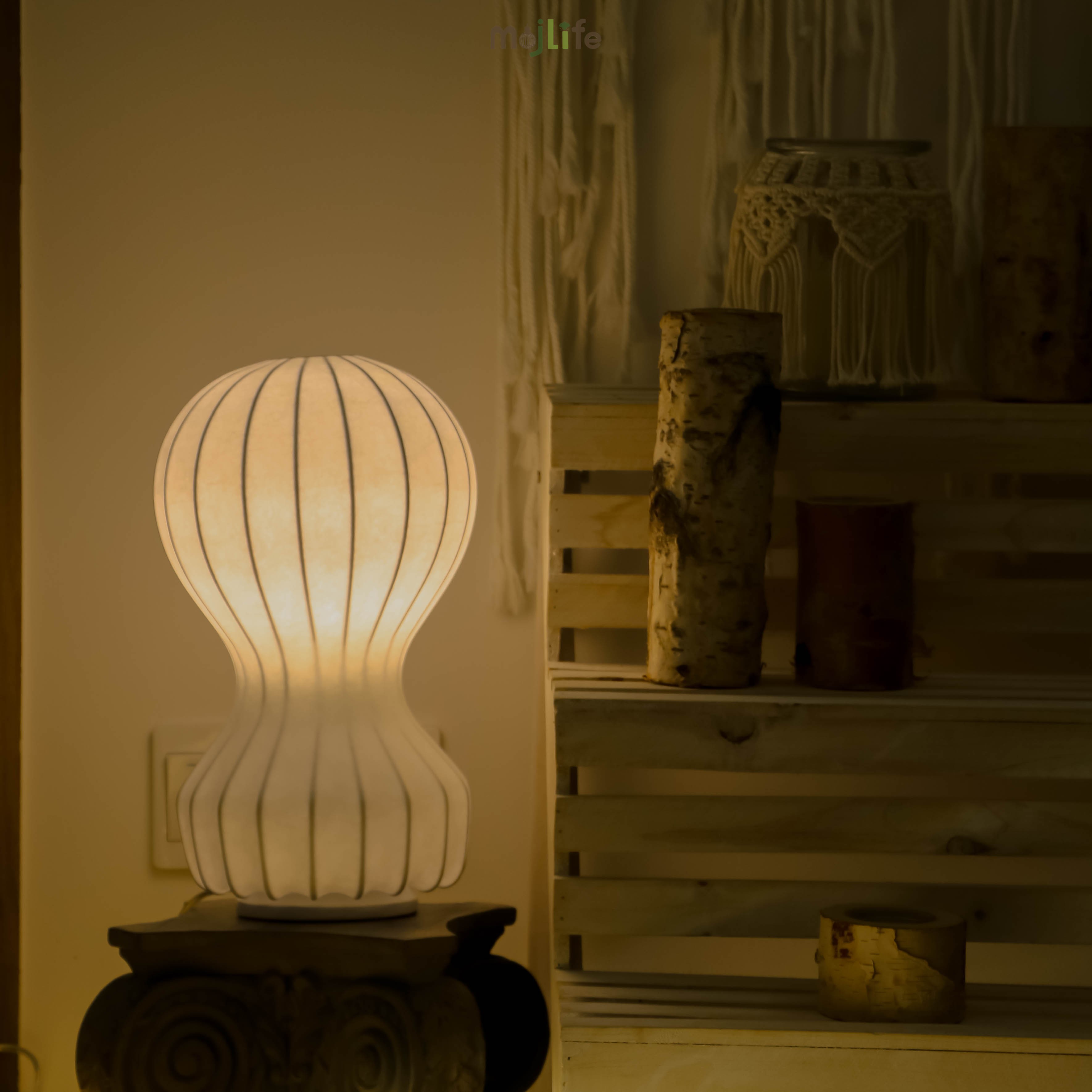 Gatto Table Lamp
