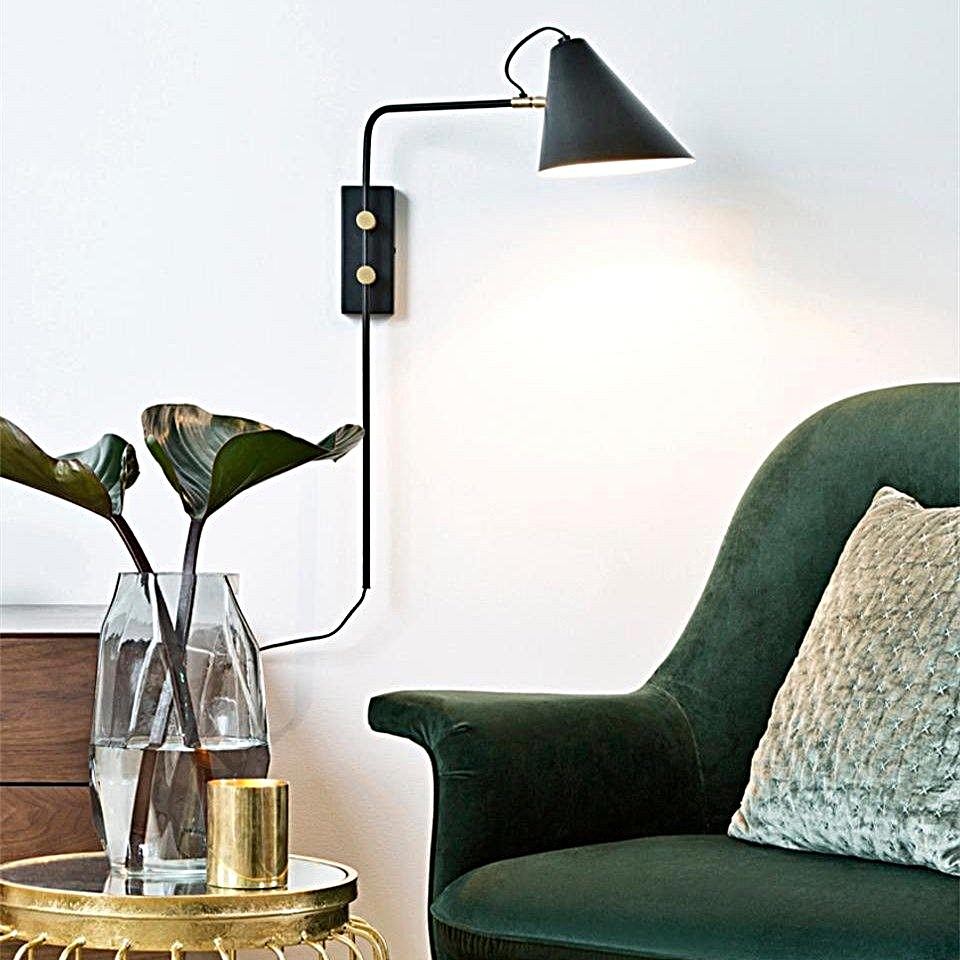 Club wall lamp