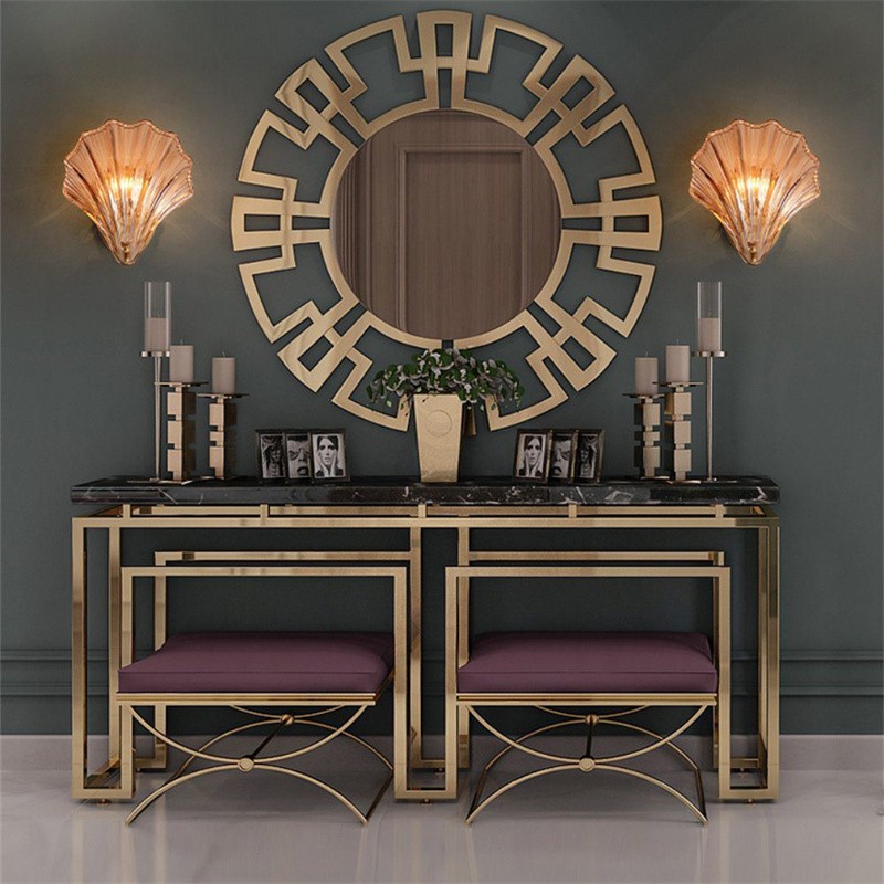 Shell Wall Light