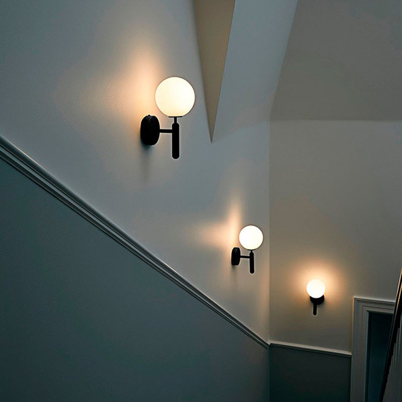 Miira Wall Light