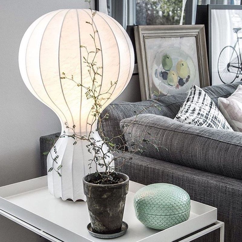 Gatto Table Lamp