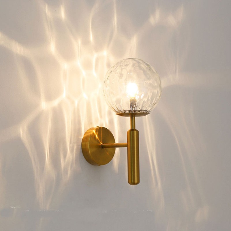 Miira Wall Light