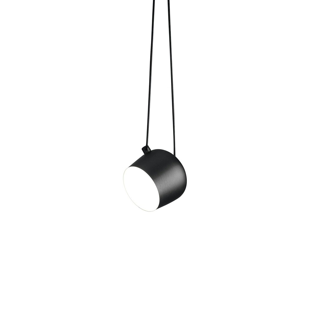 Lámpara colgante de 1 luz, 18 cm de diámetro x 15 cm de alto, color negro.