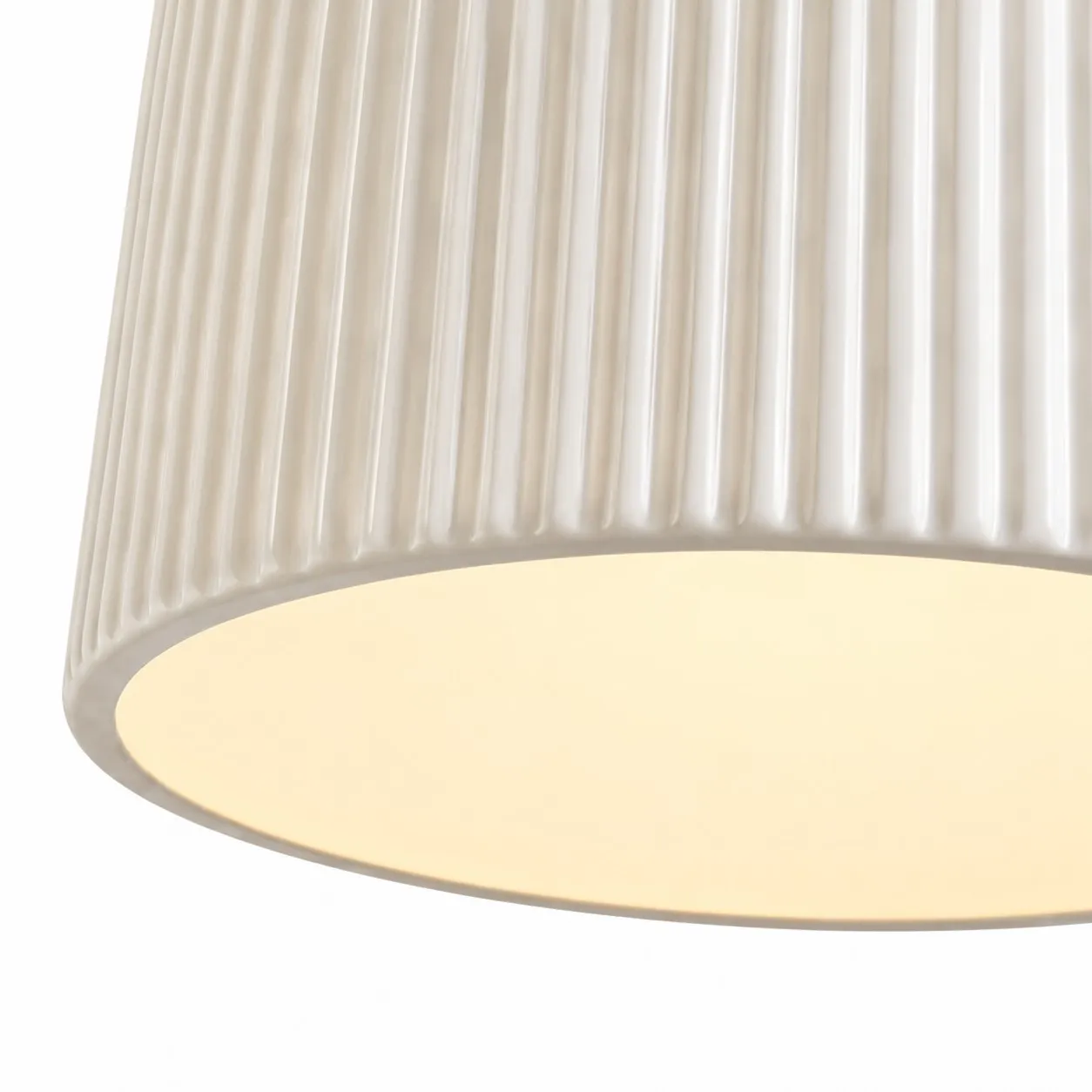 Ceramic shade detail
