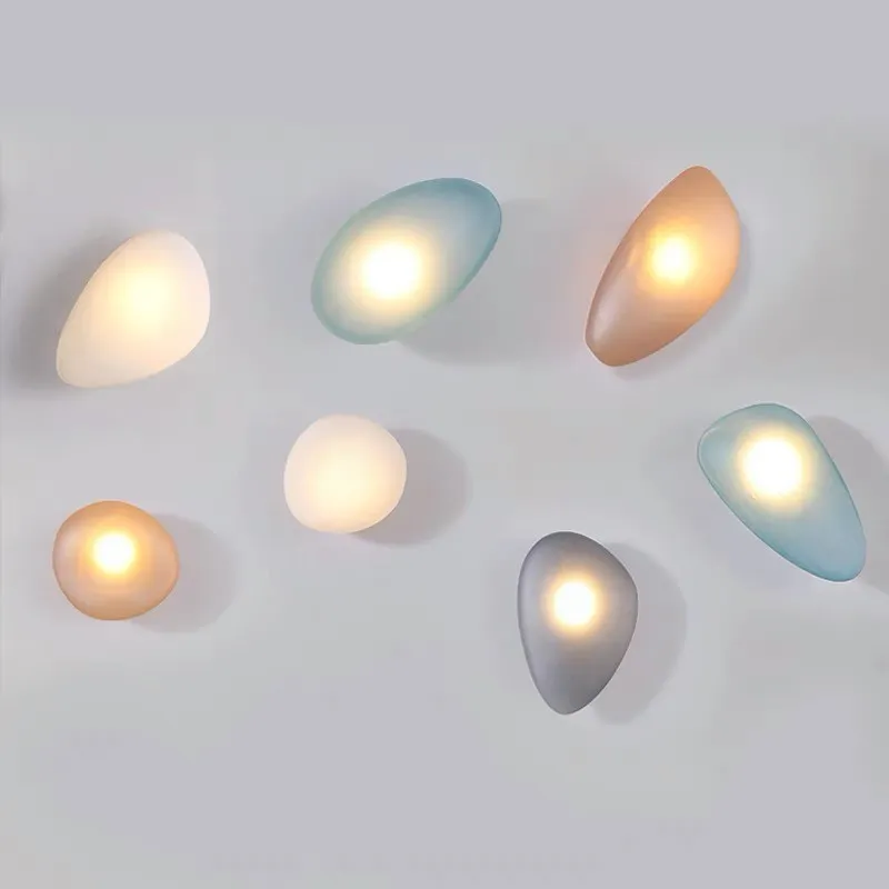 Pebble Wall Lamp