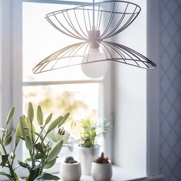 Ray metal pendant light